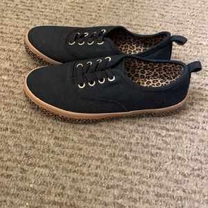 Old navy size 1 little girls